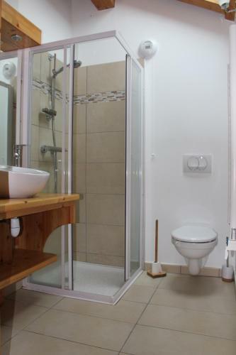 Apartamento Les Chalets Du Chaberton, Pied de Pistes Et Spa