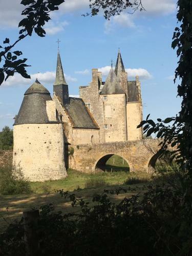 Bed & Breakfast Chateau De Bourgon