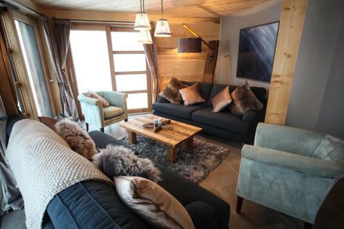 Chalet Austin