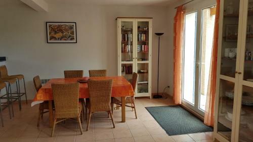 Jc36 : Villa 4 Pi�ces 6 Couchages Narbonne-plage