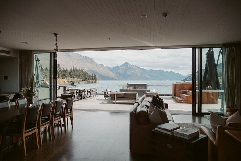 Eichardt's Private Hotel