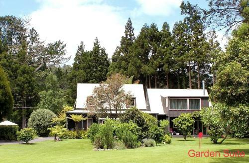 Bed & Breakfast Bushland Park Lodge And Retreat