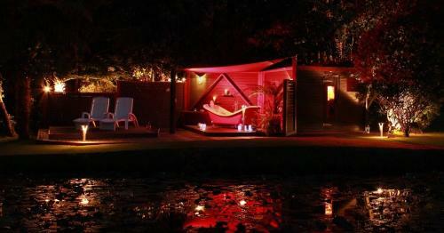 Bed & Breakfast Bushland Park Lodge And Retreat