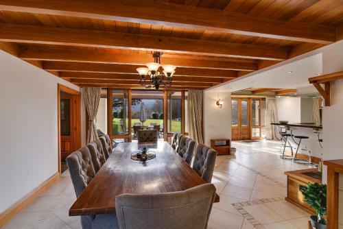 Manata Lodge Luxury Apartments