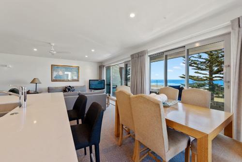 Apartamentos Pavilion Beachfront Luxury Accommodation