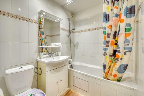 Apartamento Studio Close To All Hyper Central Amenities