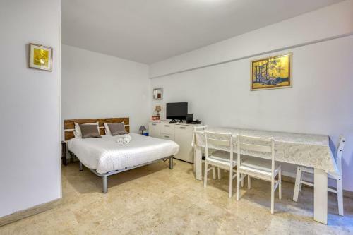 Apartamento Studio Close To All Hyper Central Amenities
