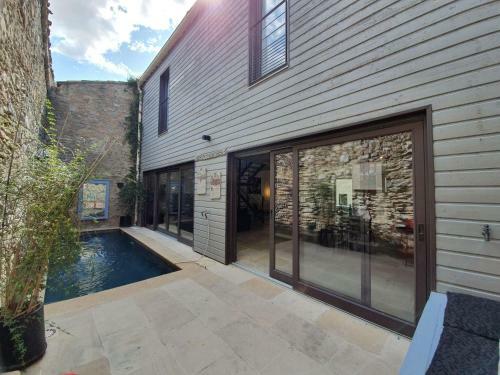 Modern Holiday Home In Olonzac With Private Swimming Pool