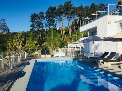 Hotel Waiheke Island Resort
