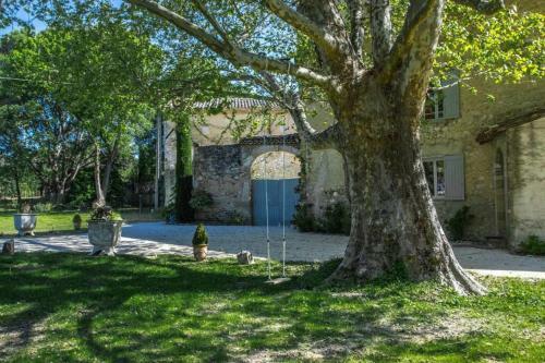 Stunning Farmhouse With Heated Private Pool In Provence