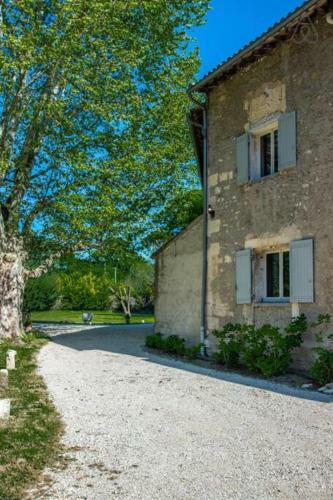 Stunning Farmhouse With Heated Private Pool In Provence