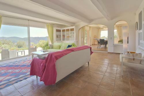 Villa Vacation House For 8 People With Breathtaking View!