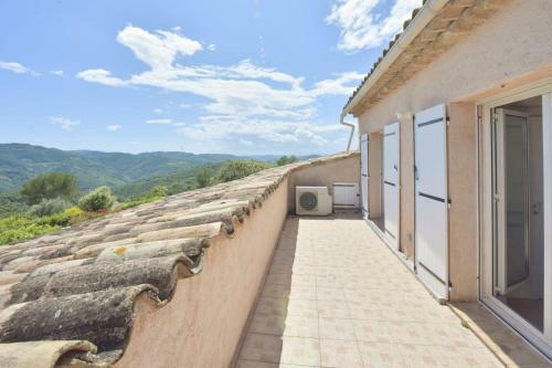 Villa Vacation House For 8 People With Breathtaking View!