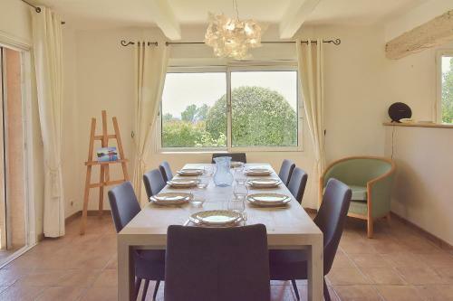 Villa Vacation House For 8 People With Breathtaking View!