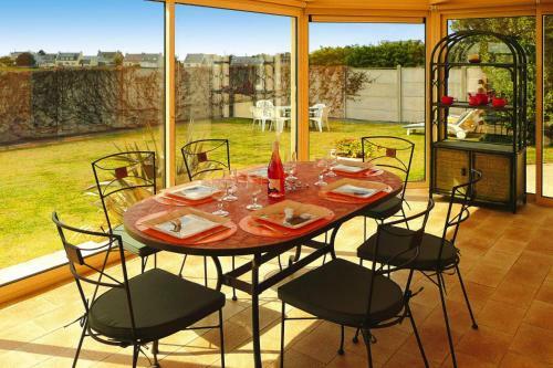Holiday Home Plouescat - Bre05032-f