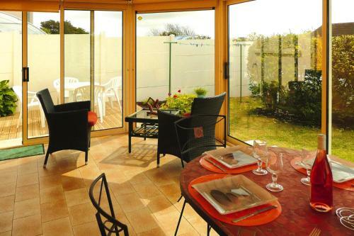 Holiday Home Plouescat - Bre05032-f