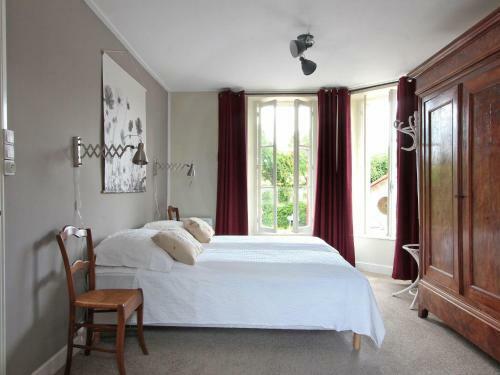 Holiday Home Poil