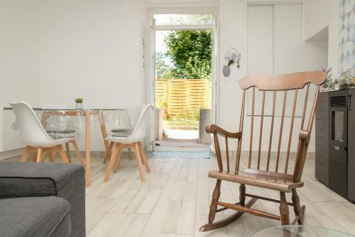 The Pretty Bucolic House