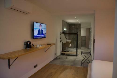 Hotel Aux Platanes