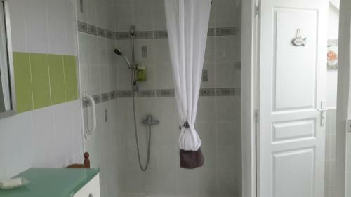 Hostal L Aur� & Ema