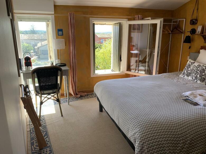 Hostal Chambre D'htes Lo Componaro