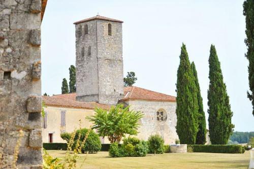 Ch�teau De Poudenas