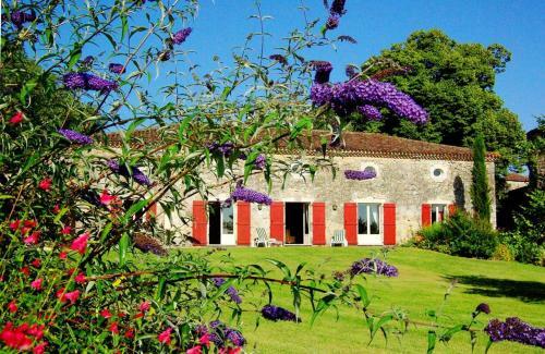 Ch�teau De Poudenas