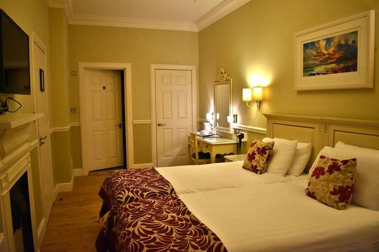 Lairg Hotel