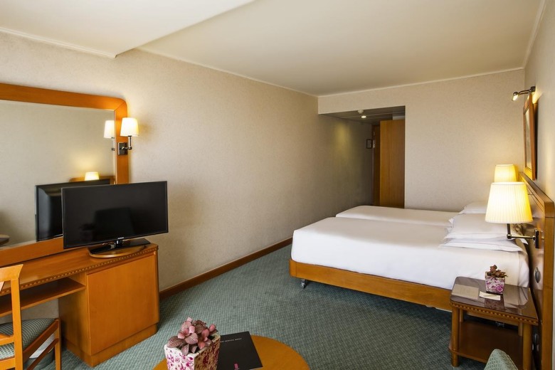 Hotel President