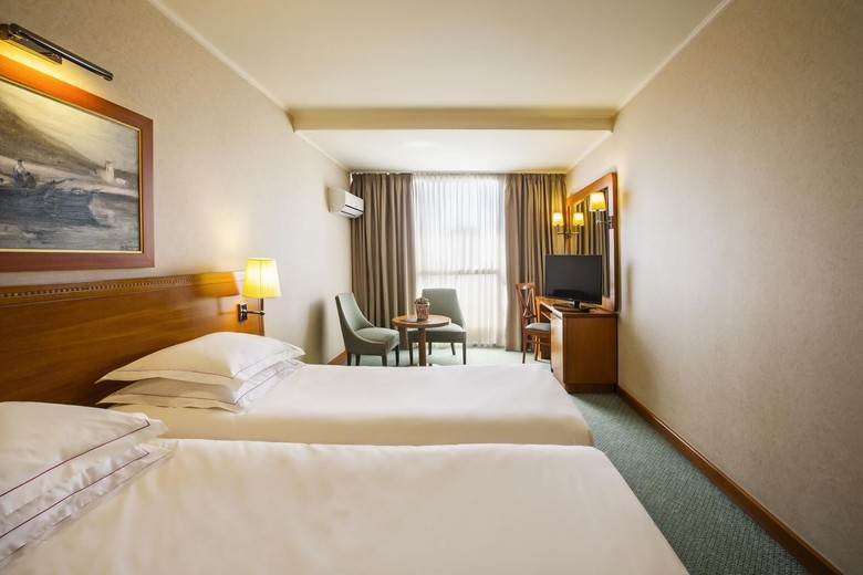 Hotel President