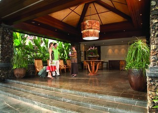 Hotel Outrigger Aina Nalu
