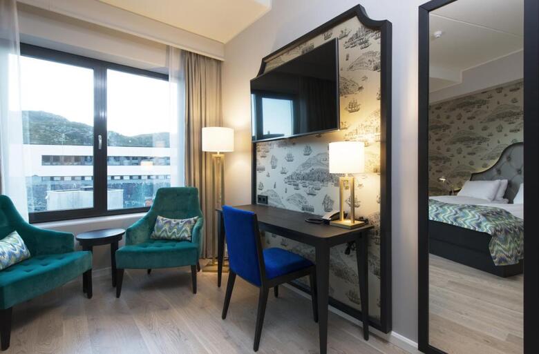 Thon Hotel Fosnav�g
