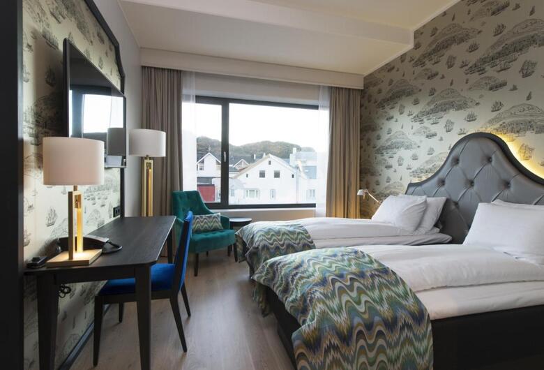 Thon Hotel Fosnav�g