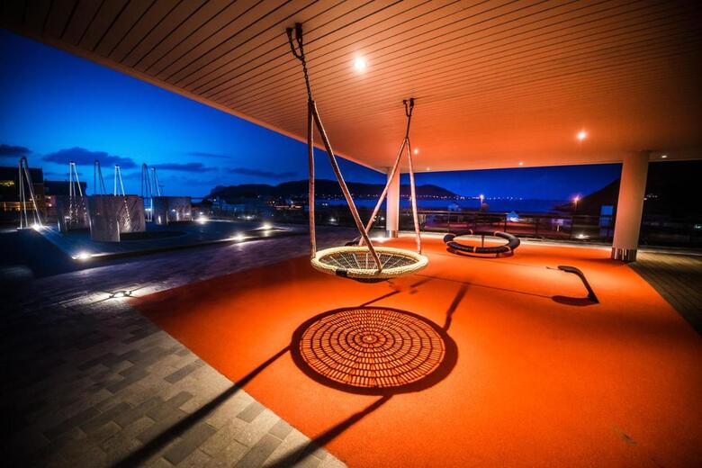 Thon Hotel Fosnav�g