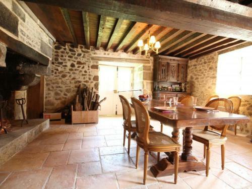 G�te Rabodanges, 4 Pi�ces, 5 Personnes - Fr-1-497-54