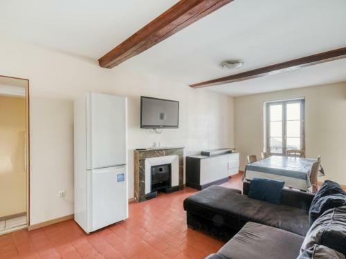 Homely Apartment In Roanne With Terrace