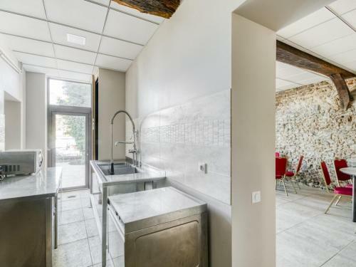 Homely Apartment In Roanne With Terrace
