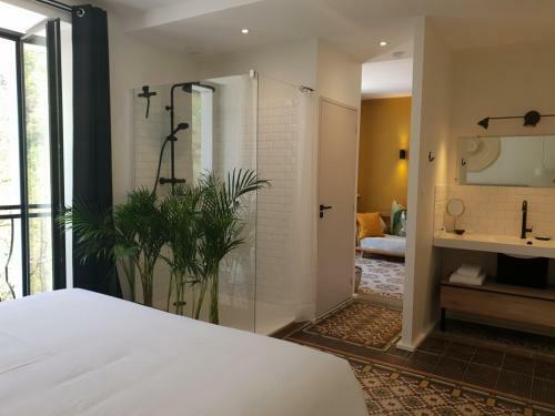 Hotel Le Sahuc