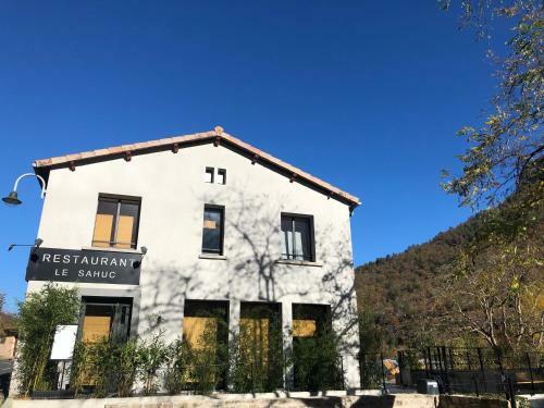 Hotel Le Sahuc