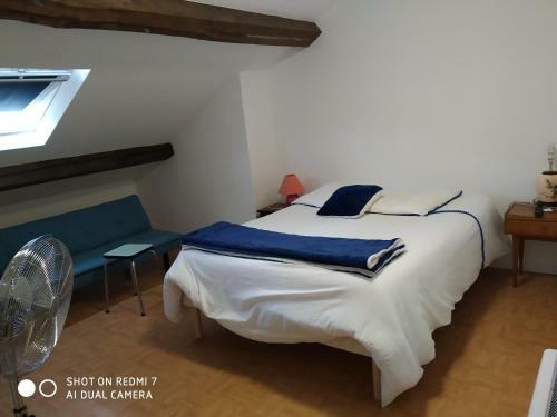 Hostal Small Budget Rooms