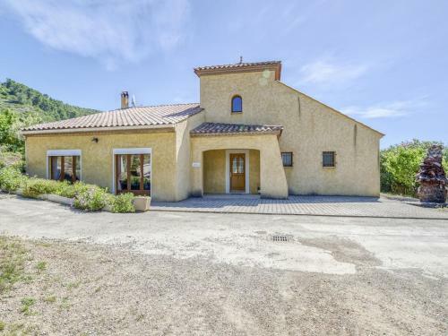 Alluring Holiday Home In Roquebrun With Swimming Pool