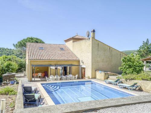 Alluring Holiday Home In Roquebrun With Swimming Pool