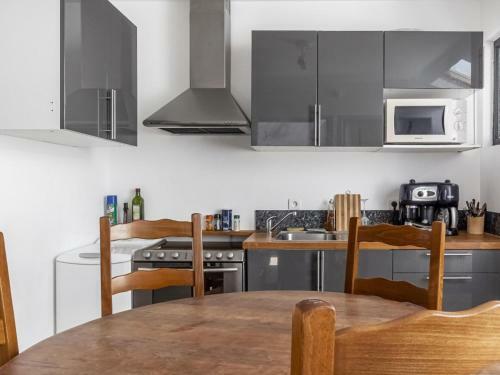 Simplistic Apartment In Saint Chamond Near Shopping Street