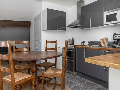 Simplistic Apartment In Saint Chamond Near Shopping Street