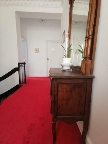 Hostal Ch�teau De Saint-genix