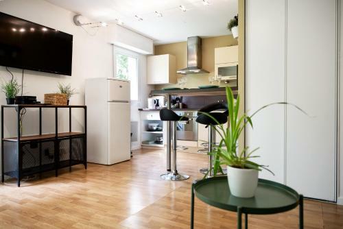 Apartamentos Chic Appartement Avec Terrasse, Parking Privatif