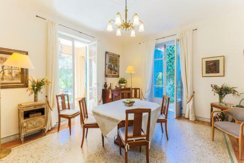 Villa La Brise Du Cap By Riviera Holiday Homes
