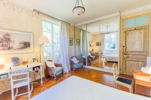 Villa La Brise Du Cap By Riviera Holiday Homes