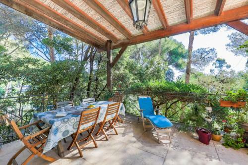 Villa La Brise Du Cap By Riviera Holiday Homes