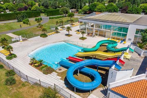 Camping Les Amiaux **** - Maeva